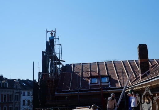 Erneute Dacharbeiten Stulpschalung vom 09.03.22